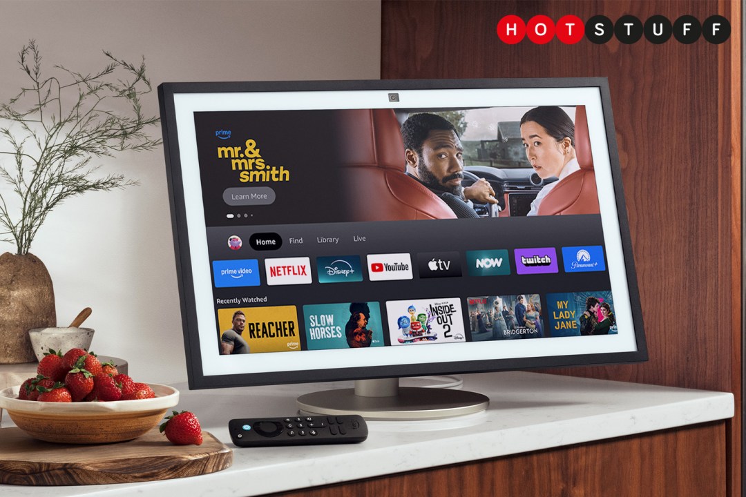 Amazon Echo Show 21 hot stuff lead