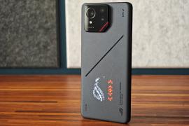 Here’s why big brands are dropping out of the smartphone race