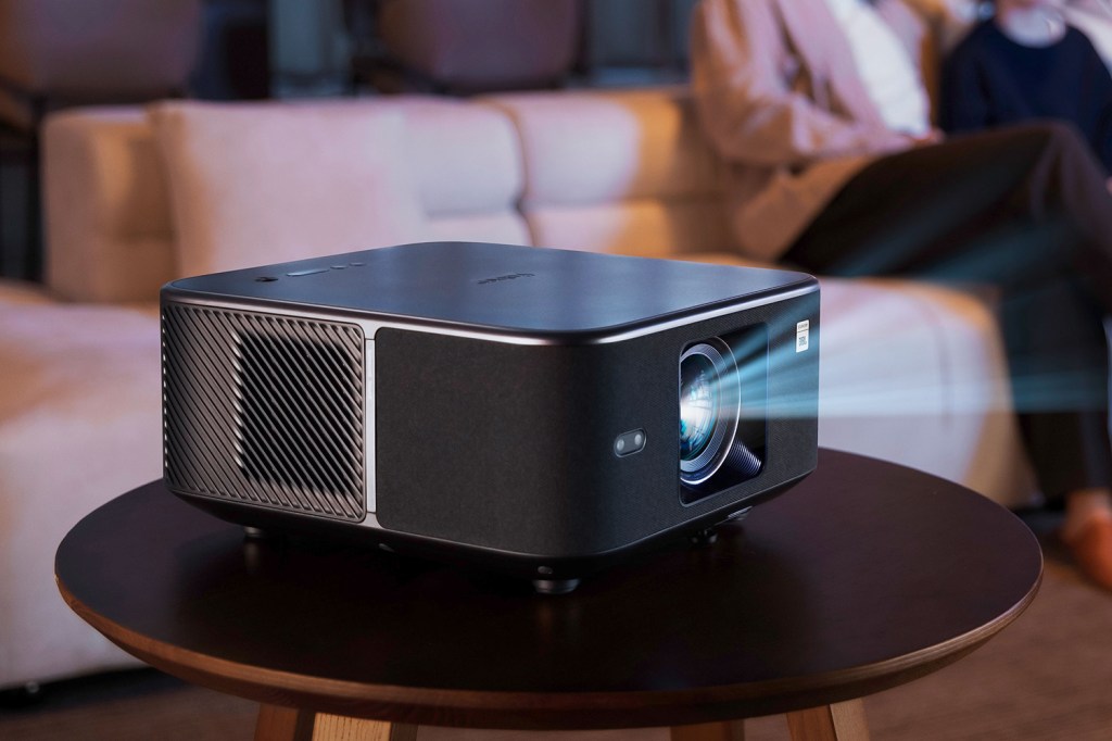 Yaber K3 projector