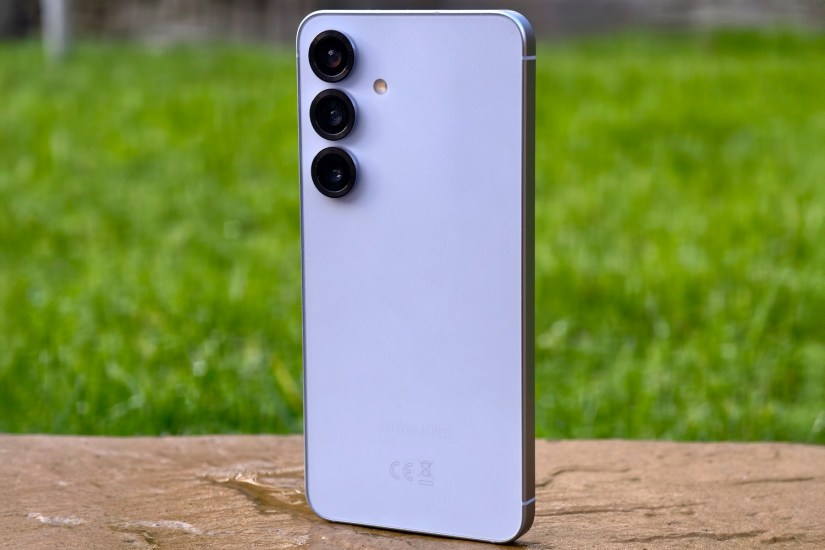 Samsung Galaxy S25 review: why vanilla is my favourite Galaxy flavour this year
