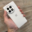 This OnePlus 15 camera leak makes me very nervous about the flagship