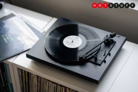Vinyl listening doesn’t get easier than with Pro-Ject’s new affordable Automat turntable