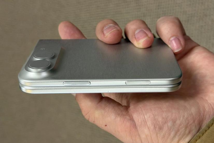Apple may have just given us the clearest sign yet that a folding iPhone is coming 