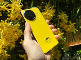 The Poco F7 Ultra is a cheerful upper mid-ranger with flagship ambitions for a great price