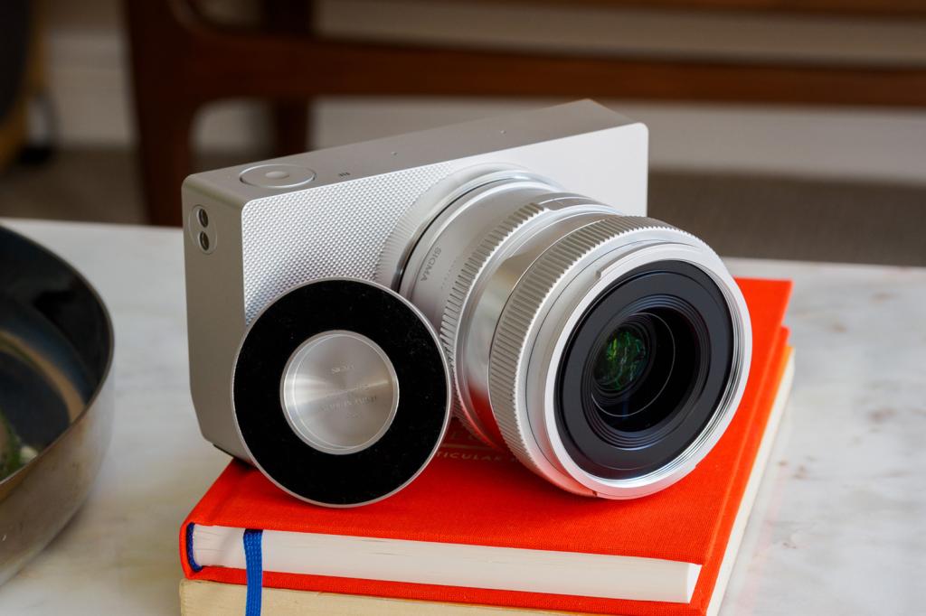 sigma bf on table with lens cap