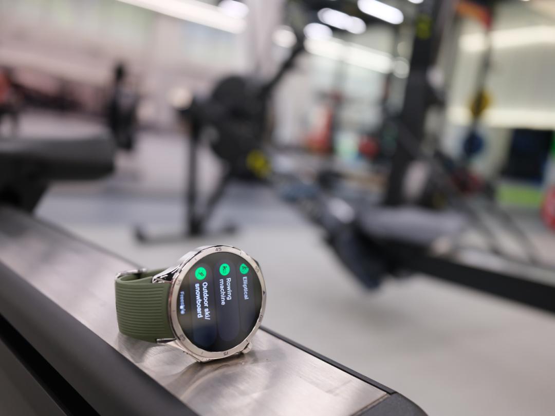 OnePlus Health lab watch with gym equipment