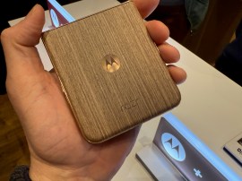 I got a rapid look at Moto’s Razr 60 Ultra and it is super swoonworthy