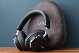 I wish all headphones had the AKG N9 Hybrid’s clever connectivity – here’s why it’s a great travel companion