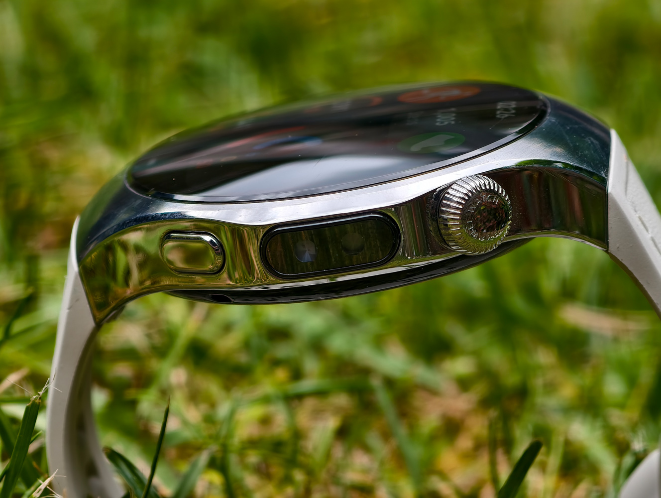 Huawei Watch 5 review X Tap sensor