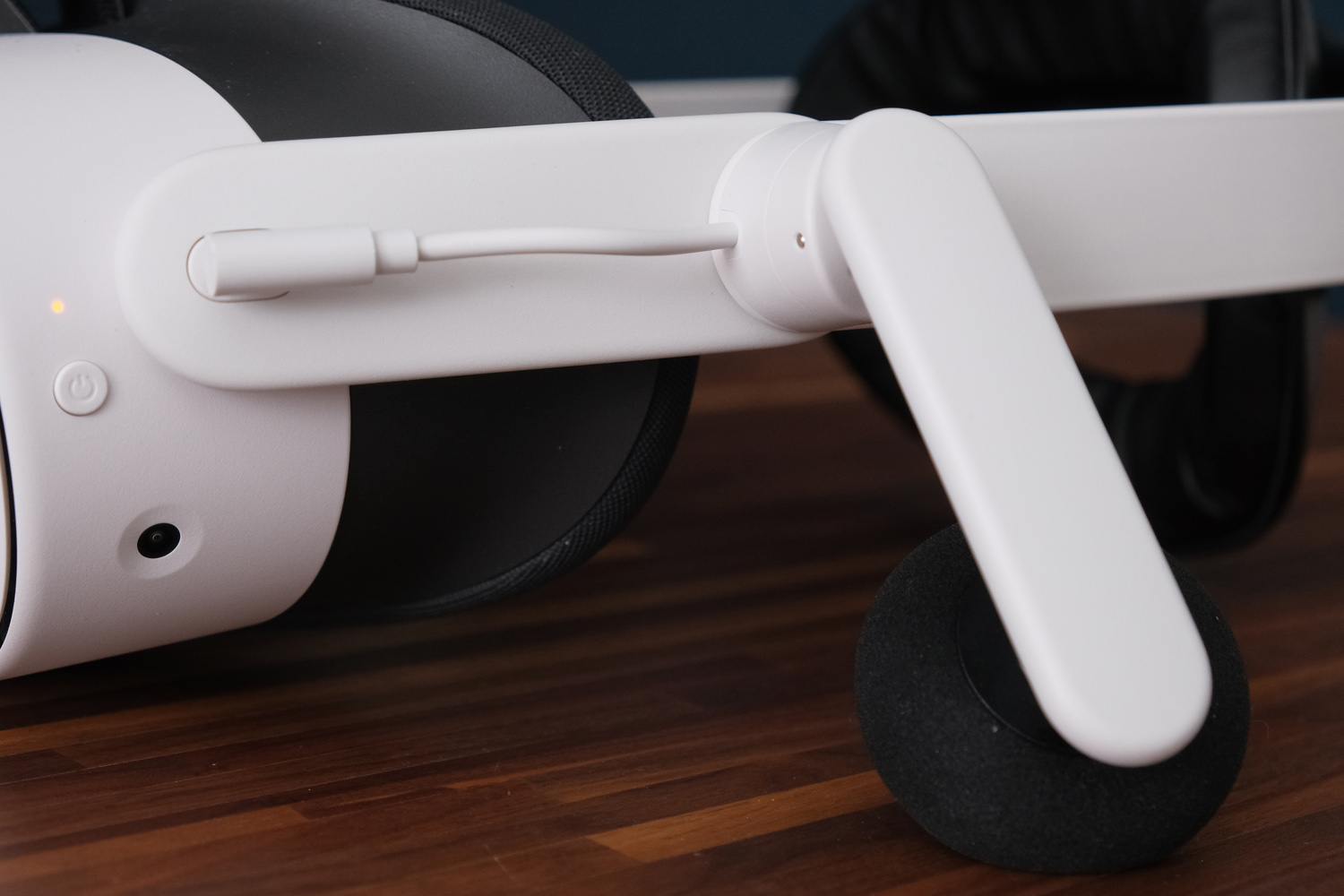 Kiwi Design K4 Duo review charging cable
