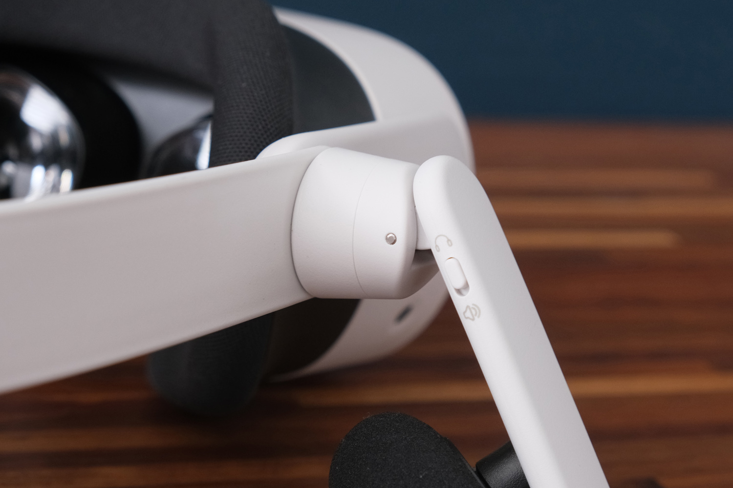 Kiwi Design K4 Duo review volume buttons