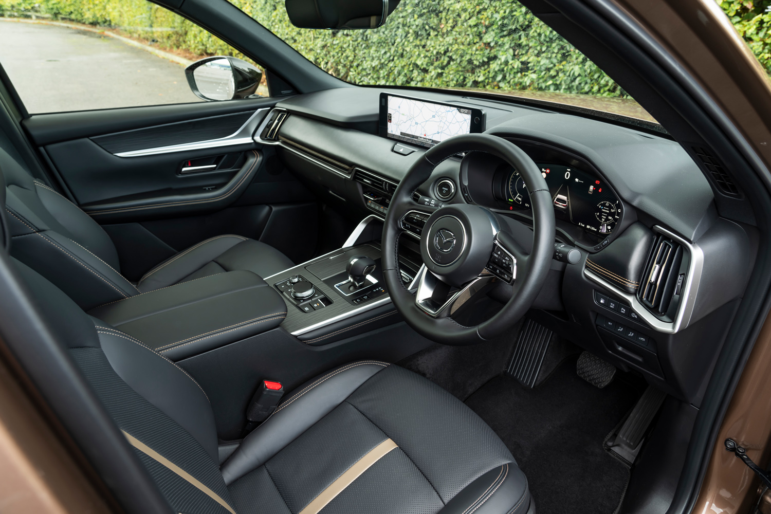 Mazda CX-80 review cockpit