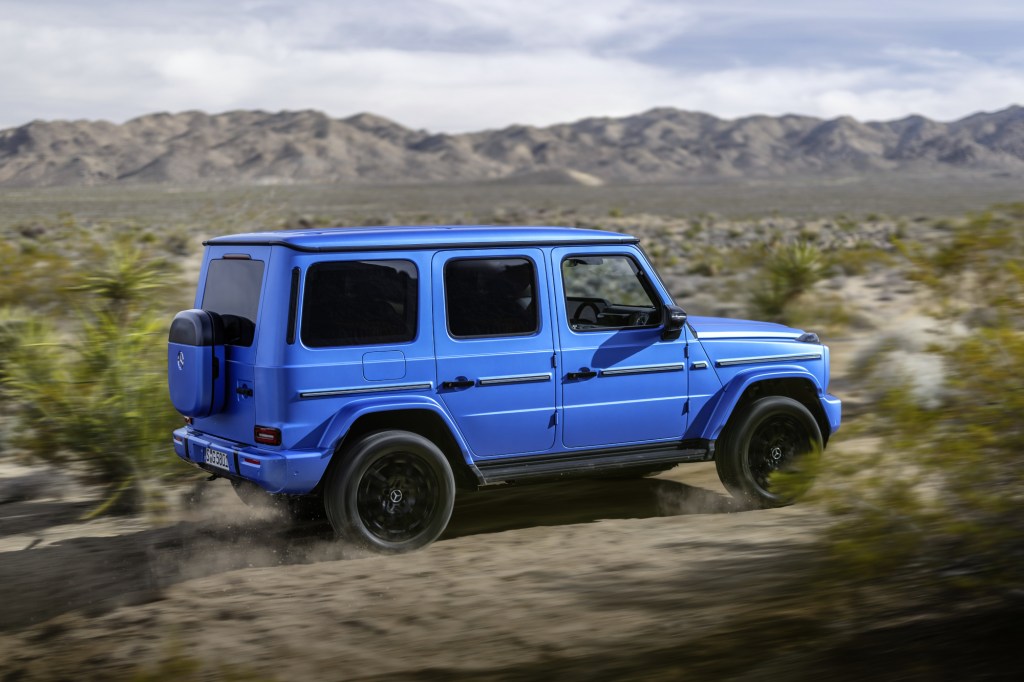 Mercedes-Benz G 580 off-road