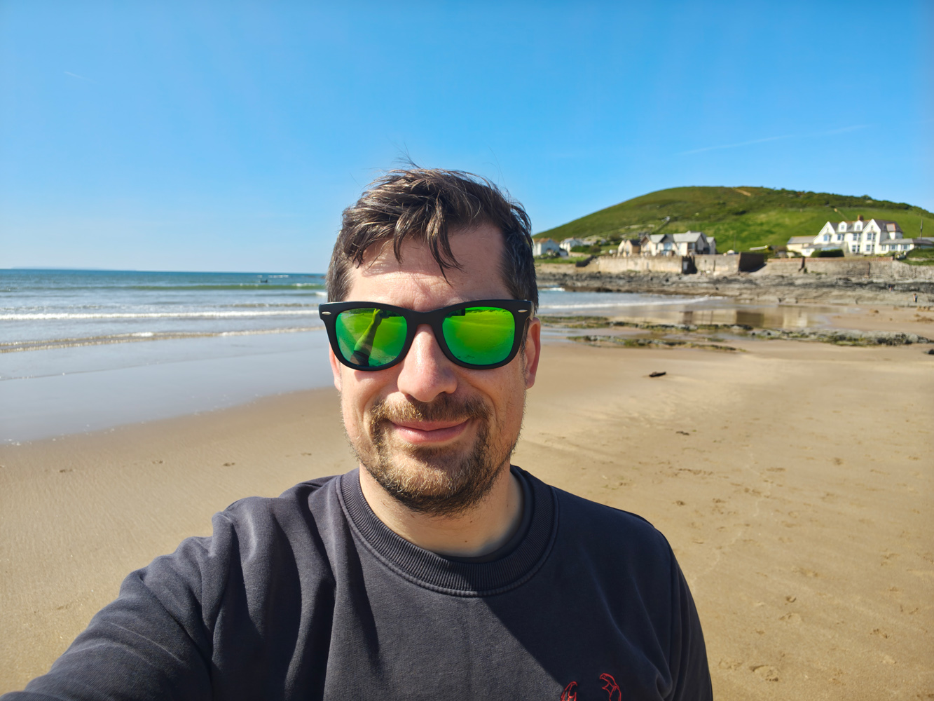 Motorola Razr 60 Ultra camera samples selfie