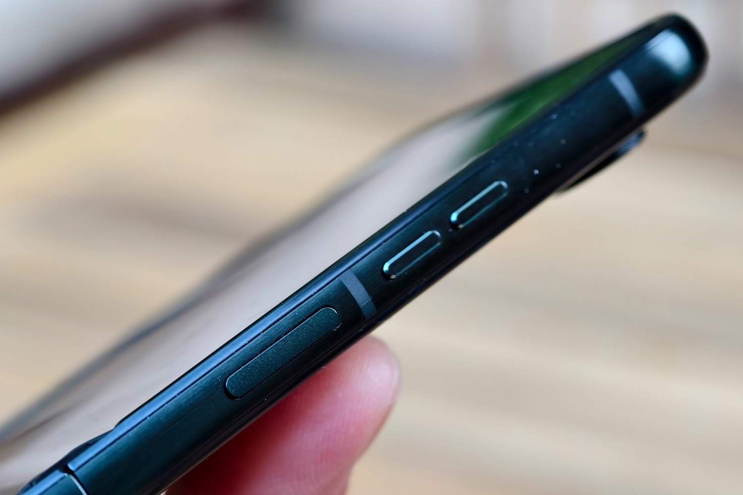 Motorola Razr 60 Ultra review fingerprint sensor