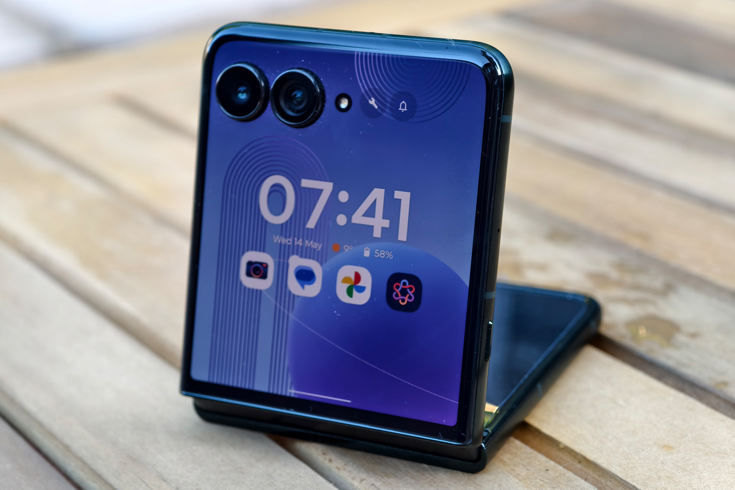 After two weeks with the Motorola Razr 60 Ultra, I already love it more than any other flip phone