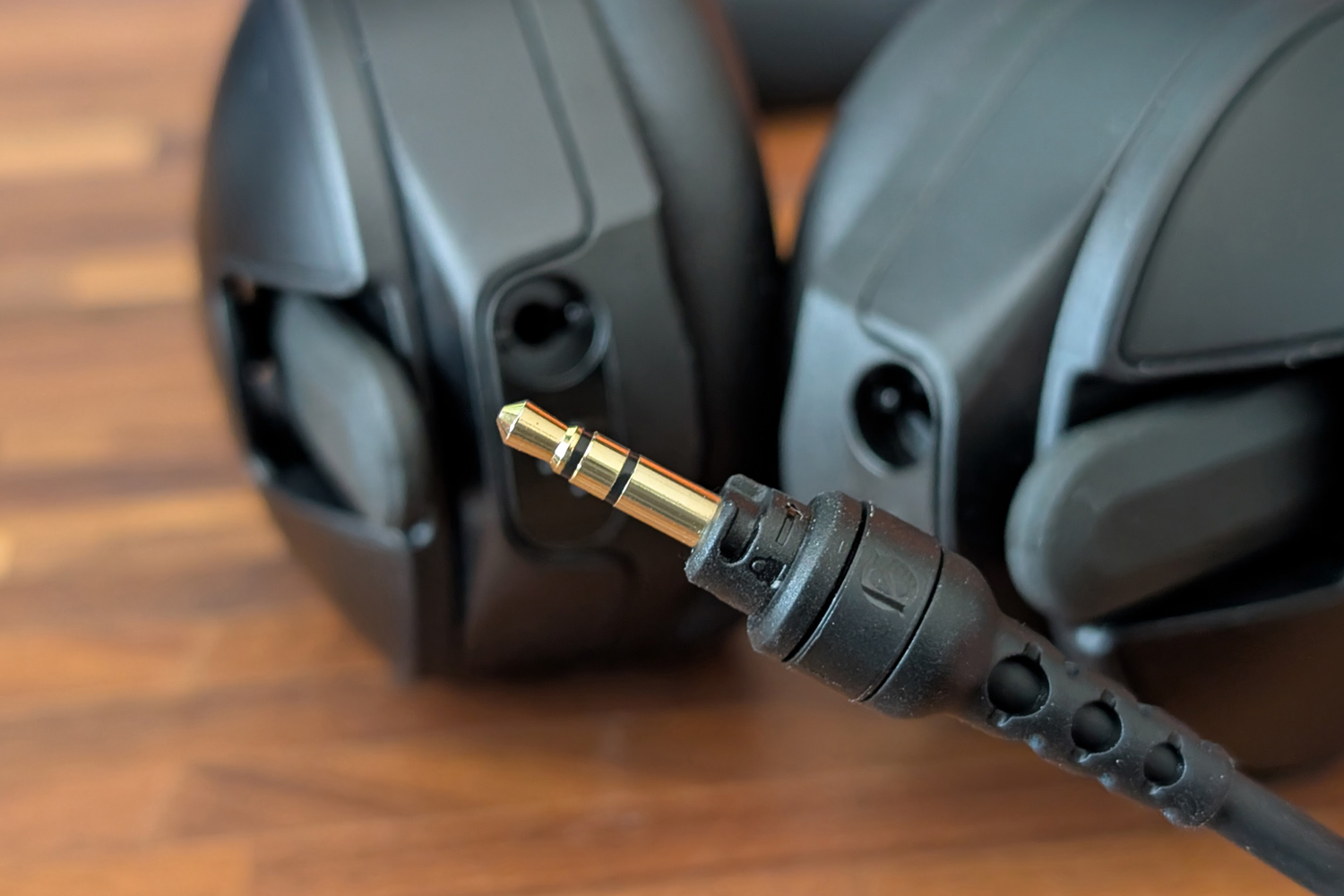 Rode NTH-50 review jack plug