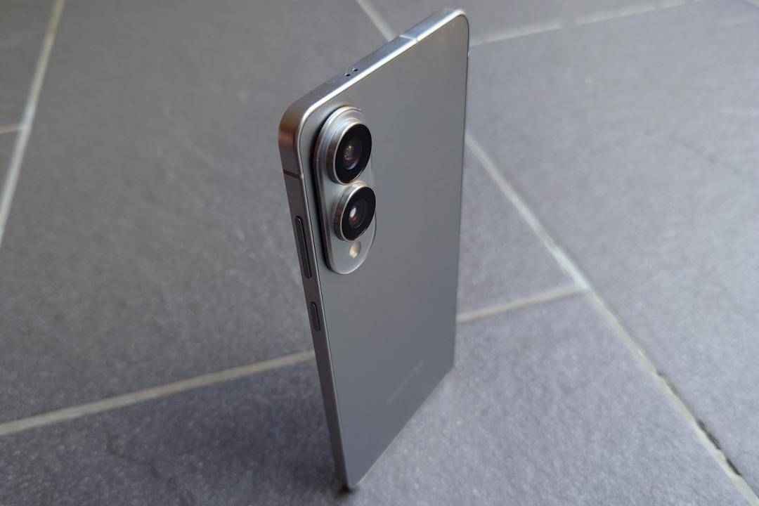 Samsung Galaxy S25 Edge skinny