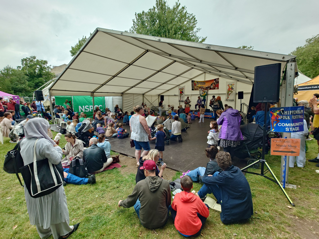 Sony Xperia 1 VII camera samples folk festival ultrawide