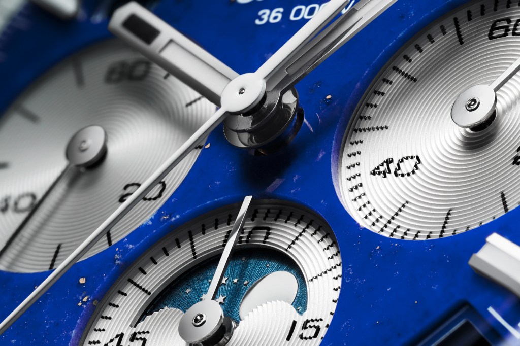 Zenith Chronomaster Original Triple Calendar Lapis Lazuli dial close up