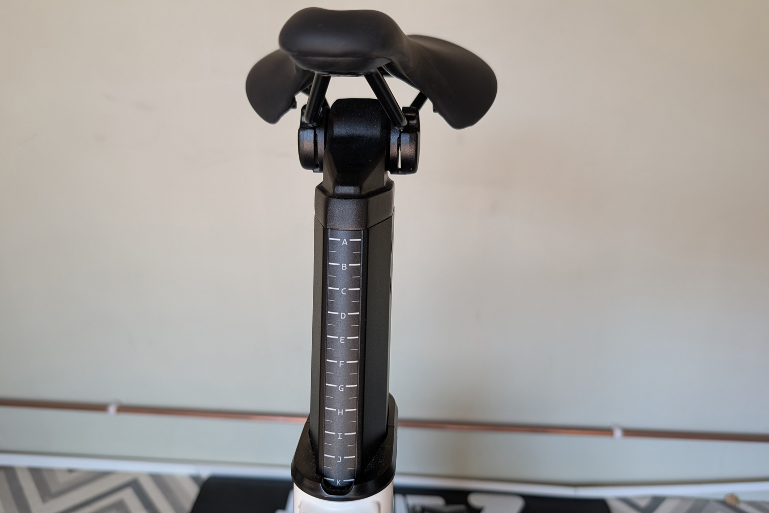 Zwift Ride review saddle adjustment