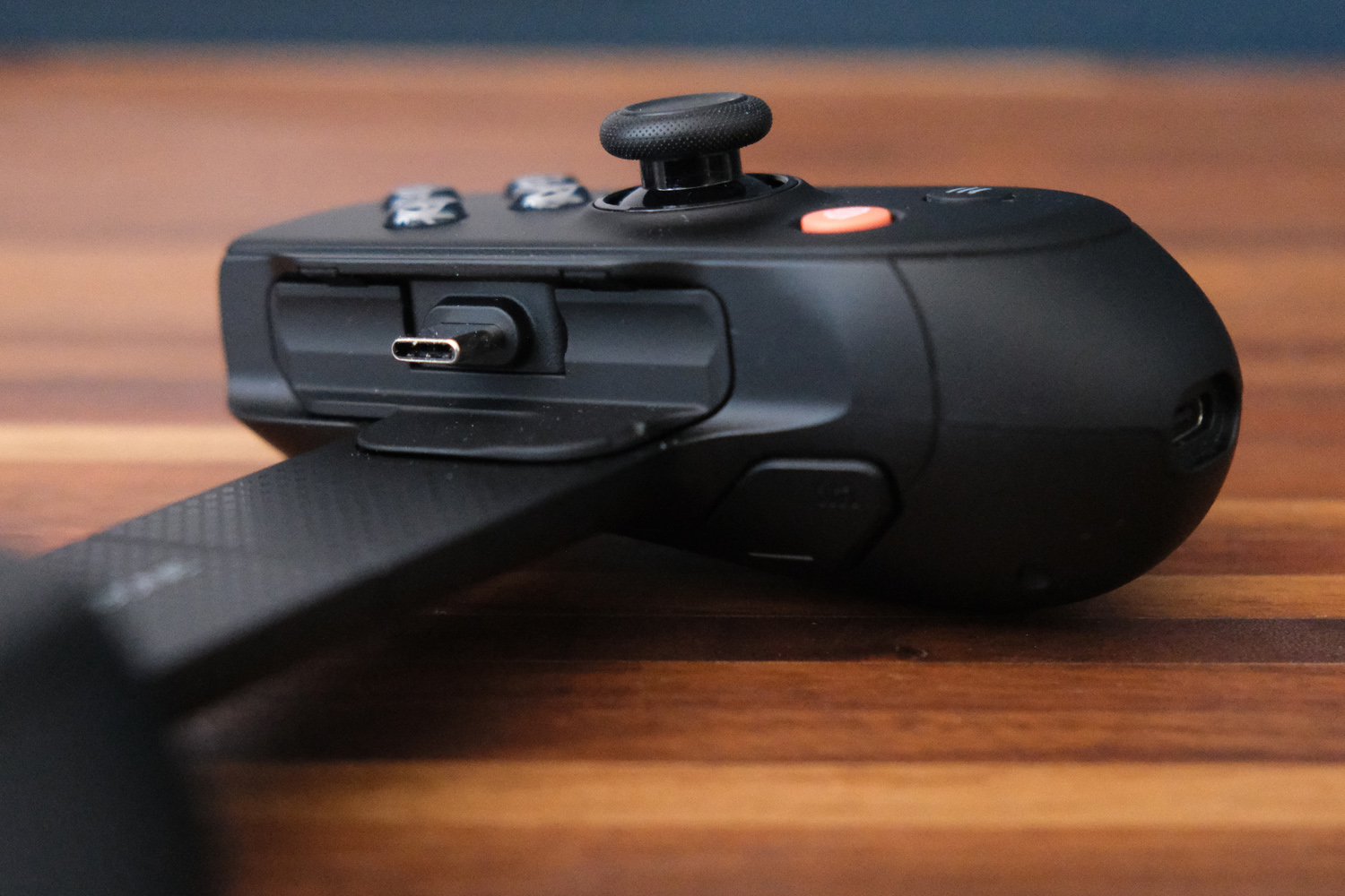 Backbone Pro controller review USB