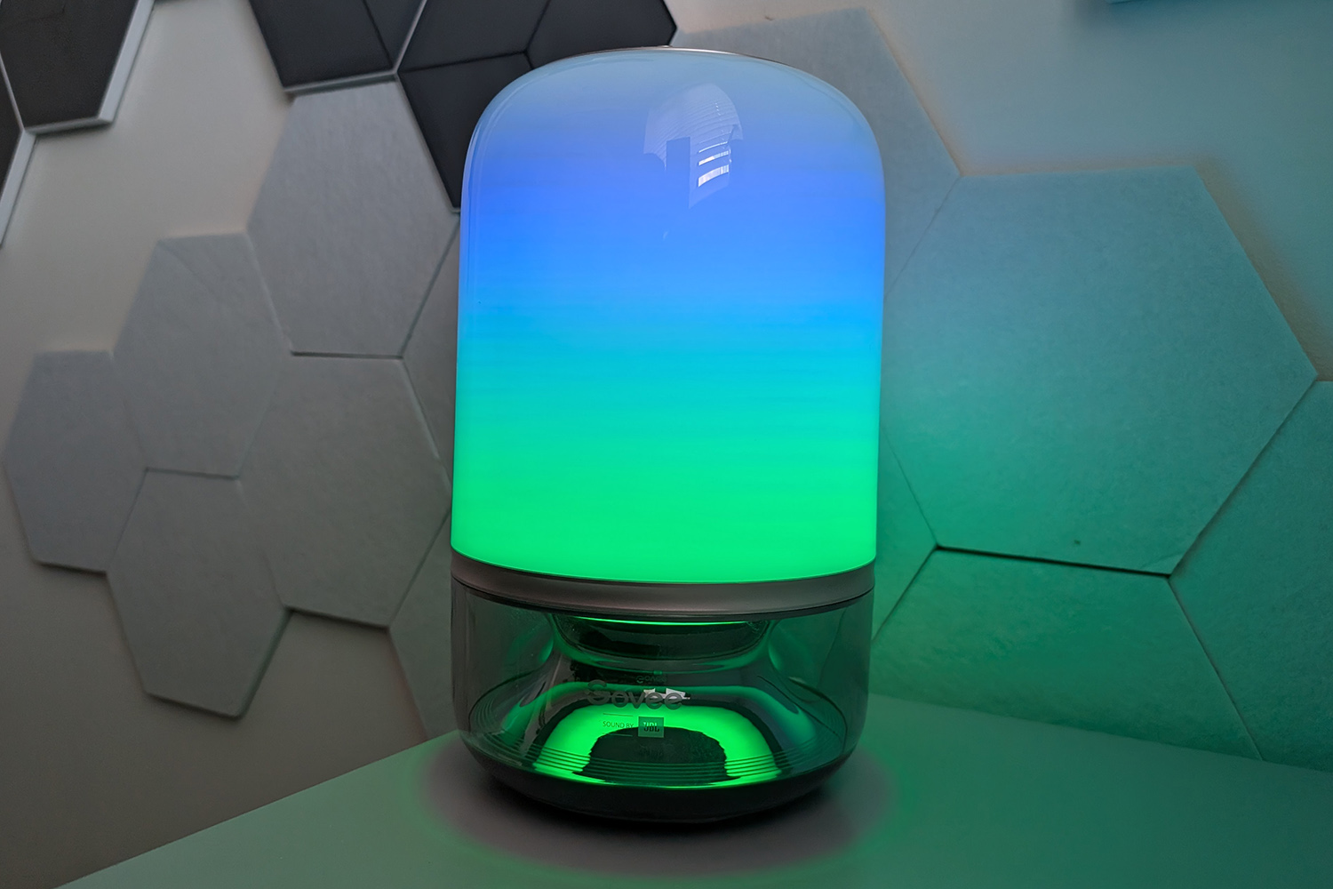Govee Table Lamp 2 Pro fade