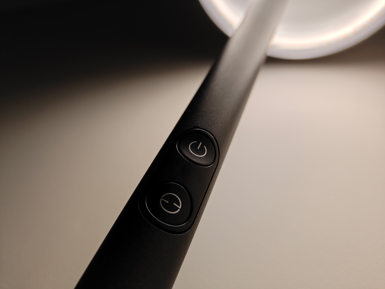 Govee Uplighter lamp buttons