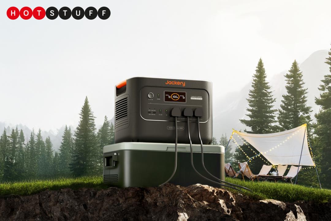 Jackery Explorer 3000 V2 power station