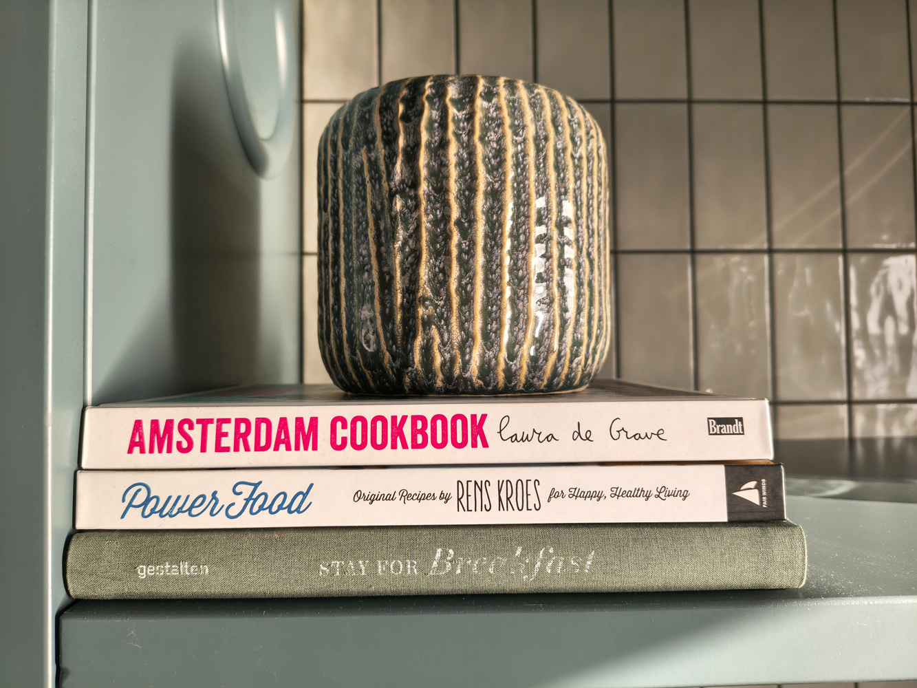 Motorola Edge 60 Pro camera samples books