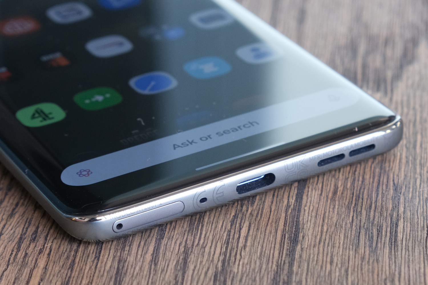 Motorola Edge 60 Pro review USB port