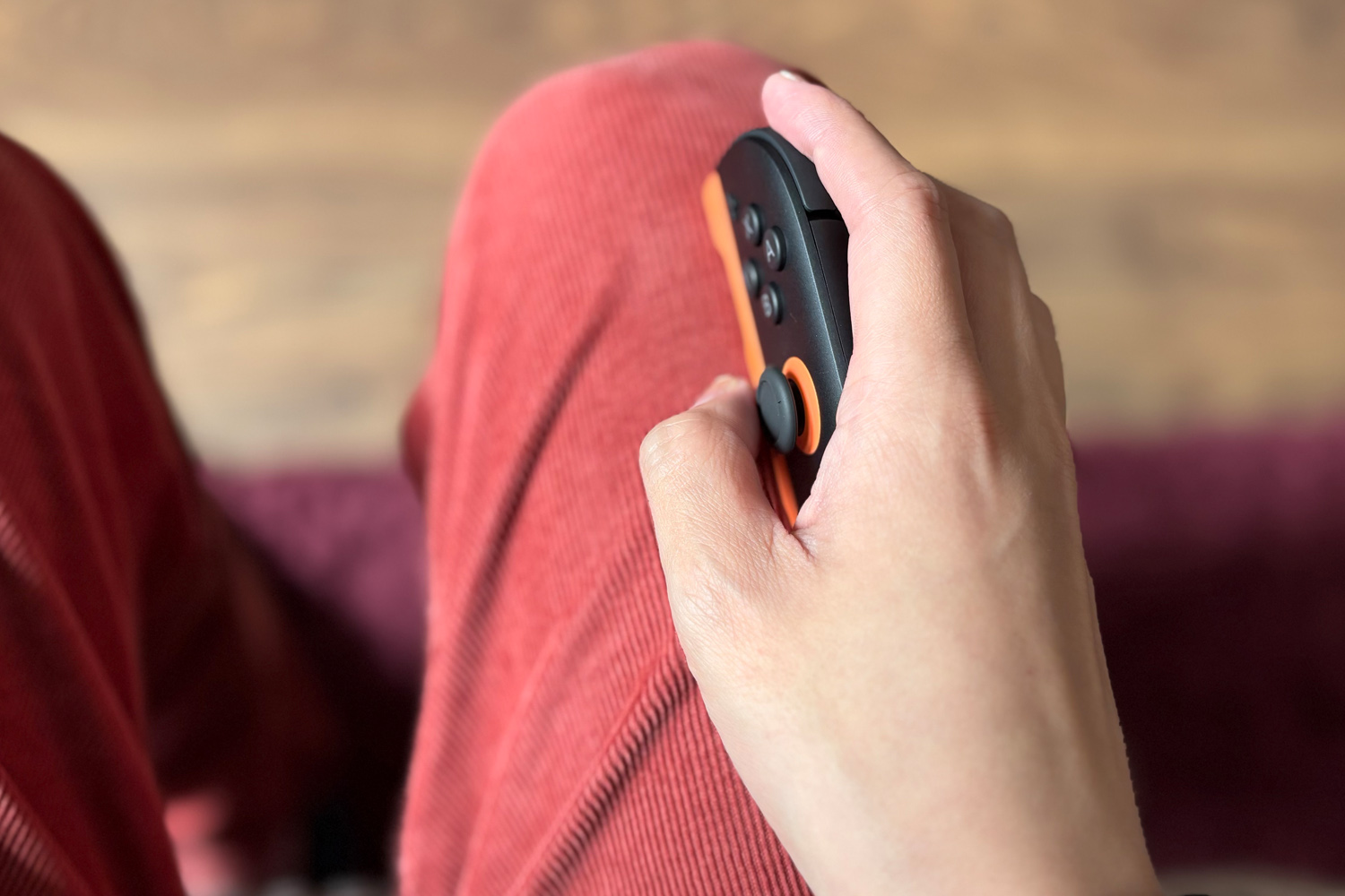 Nintendo Switch 2 review mouse mode on knees