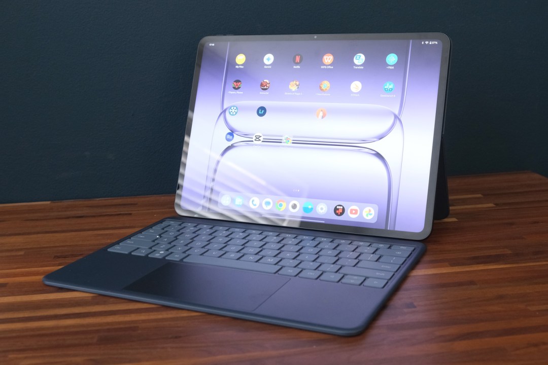 OnePlus Pad 3 review keyboard tray