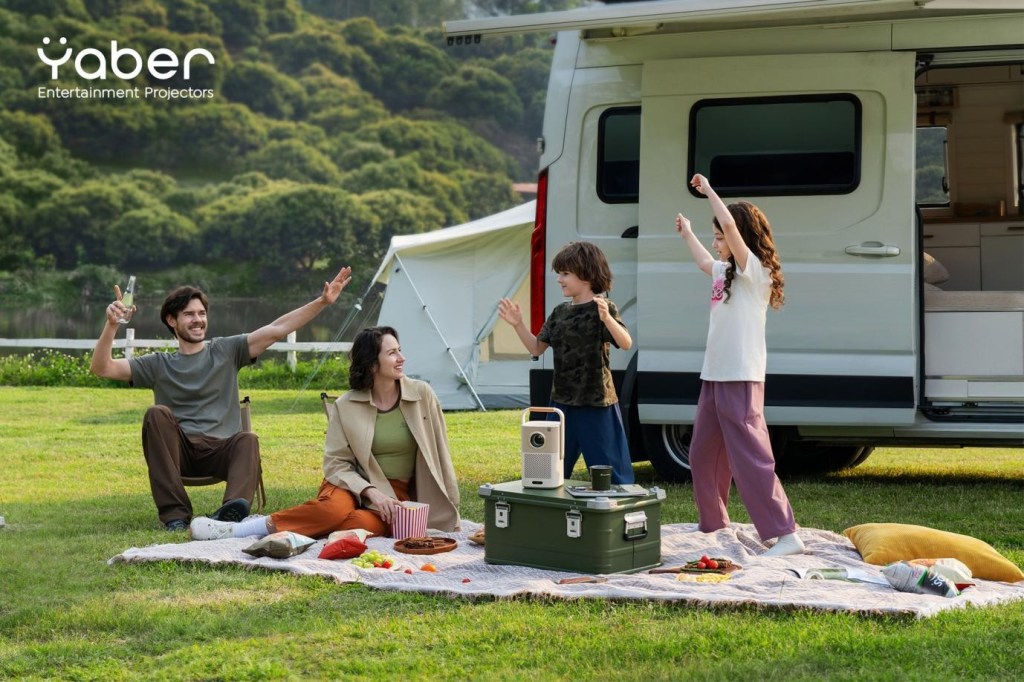 Yaber T2 portable projector