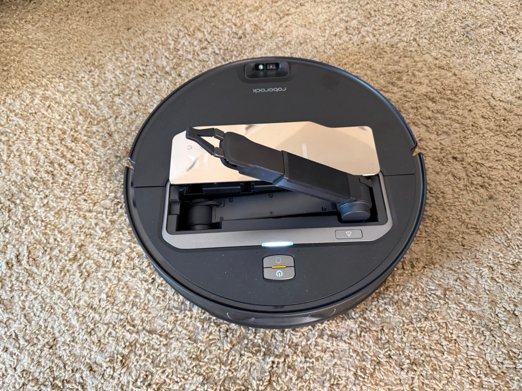 Roborock Saros Z70 Arm Folding
