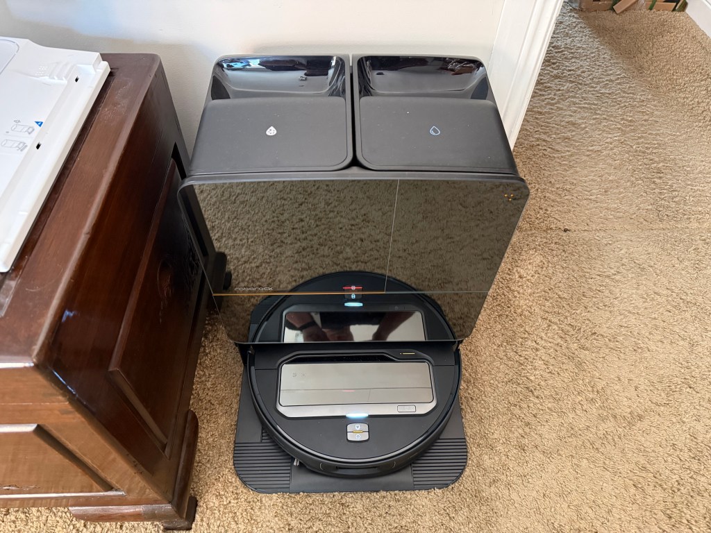 Roborock Saros Z70 and Dock