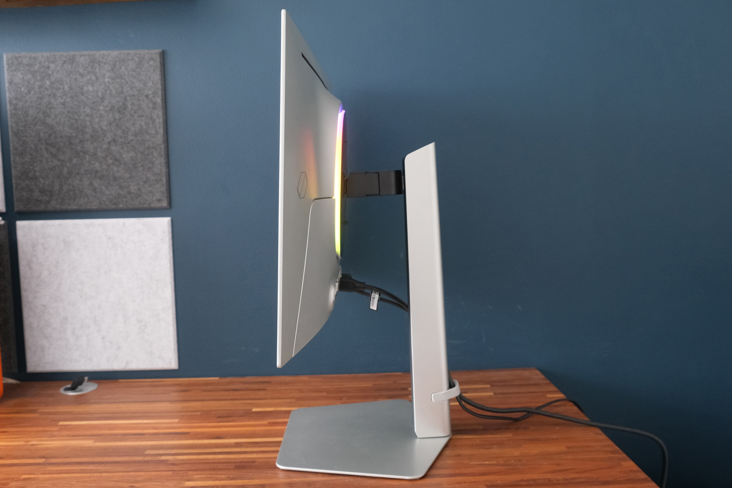 Samsung G81SF review side