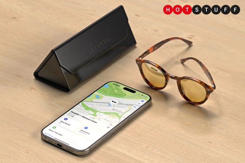 Satechi FindAll Glasses Case makes your specs almost impossible to lose