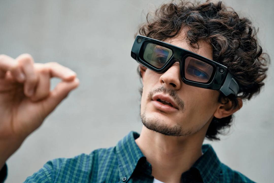 Snapchat AR Glasses for Developers