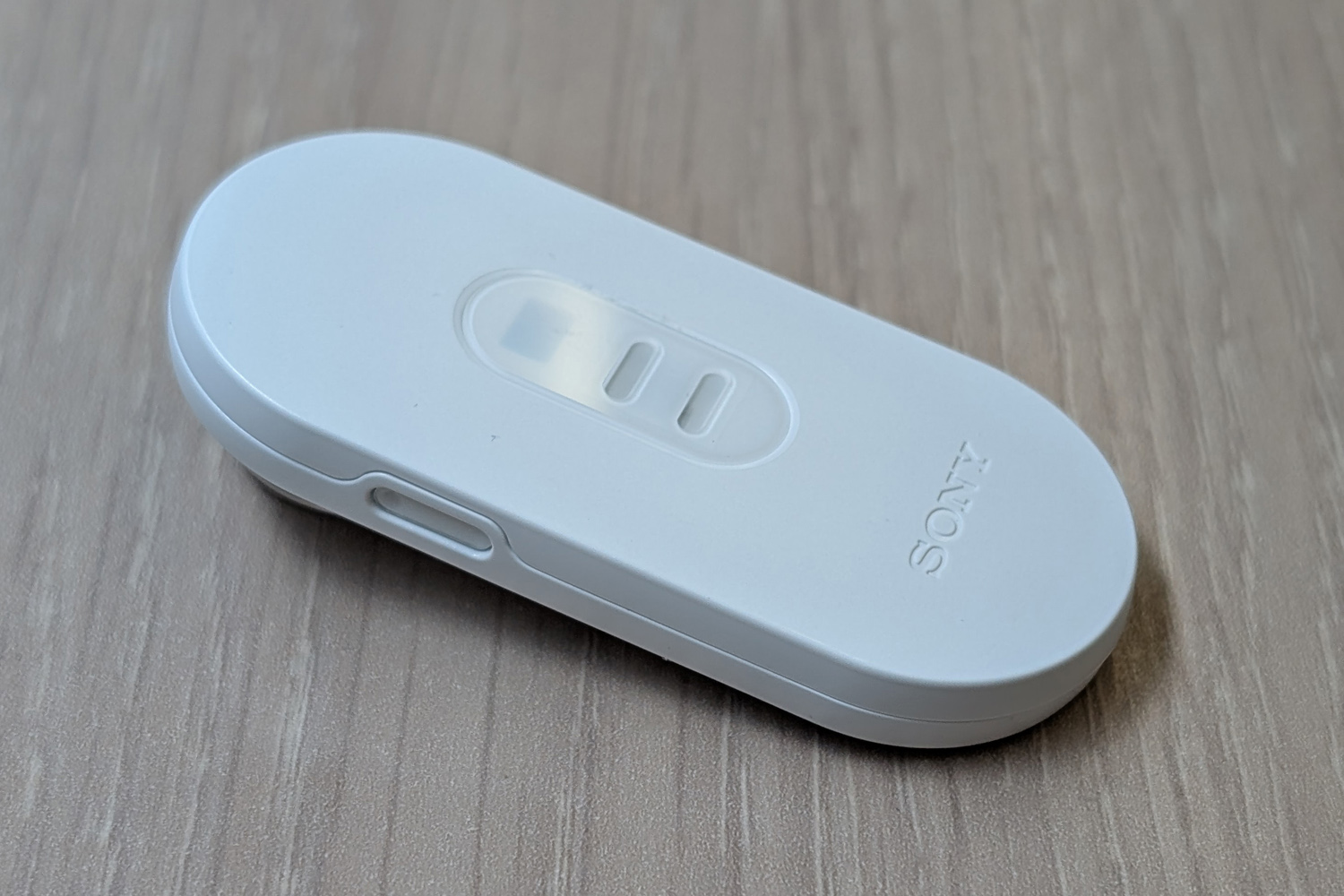 Sony Reon Pocket Pro review pocket tag front