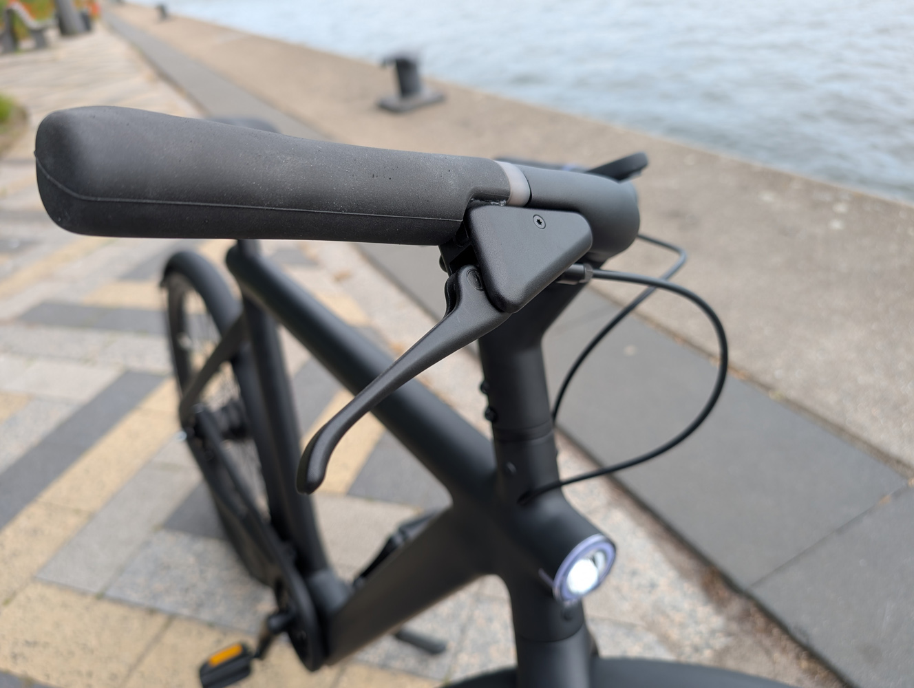 VanMoof S6 Black brakes