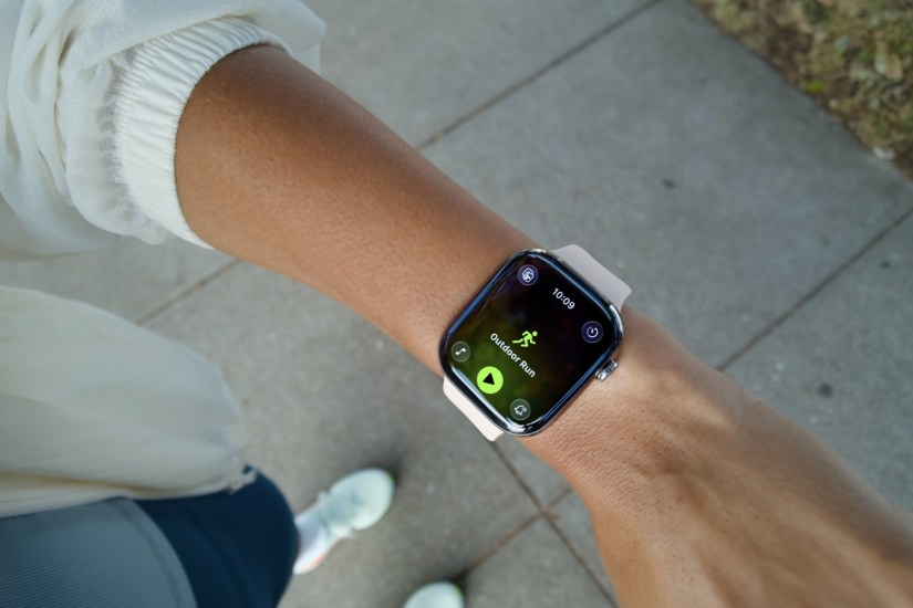 Is Workout Buddy the Apple Watch’s Clippy? I explain the motivational fitness feature