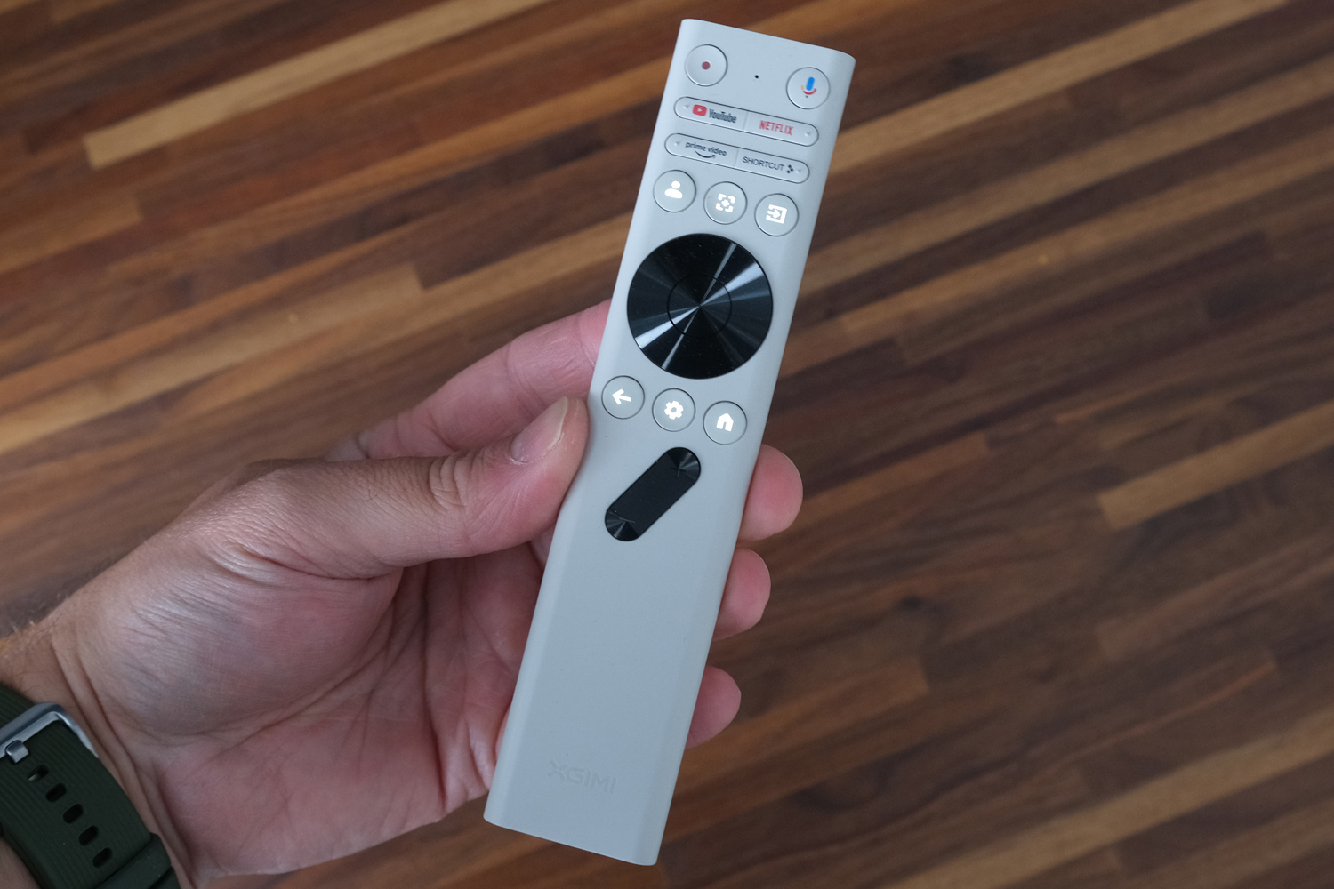 Xgimi Mogo 4 review main remote