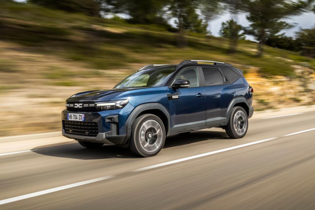 Dacia Bigster Hybrid 155 drive lead