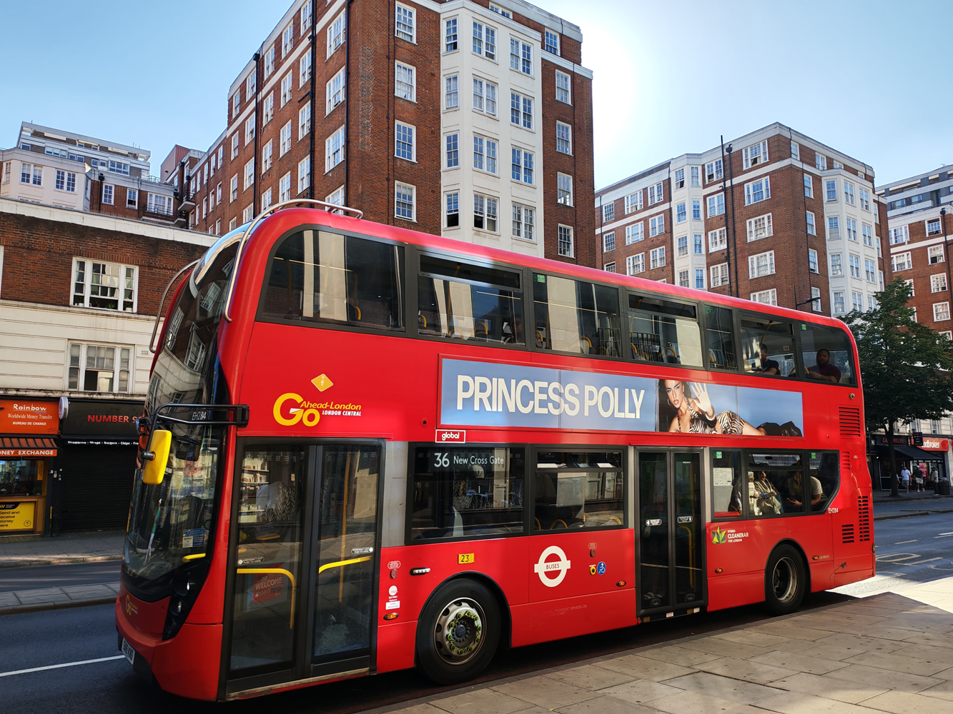 Honor 400 camera samples bus