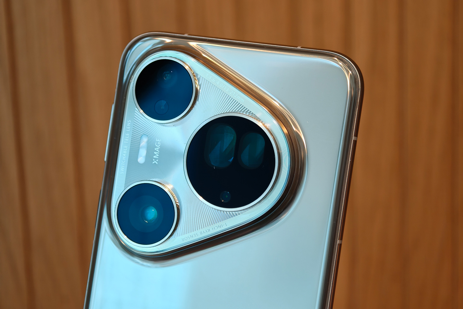 Huawei Pura 80 Ultra review camera rear