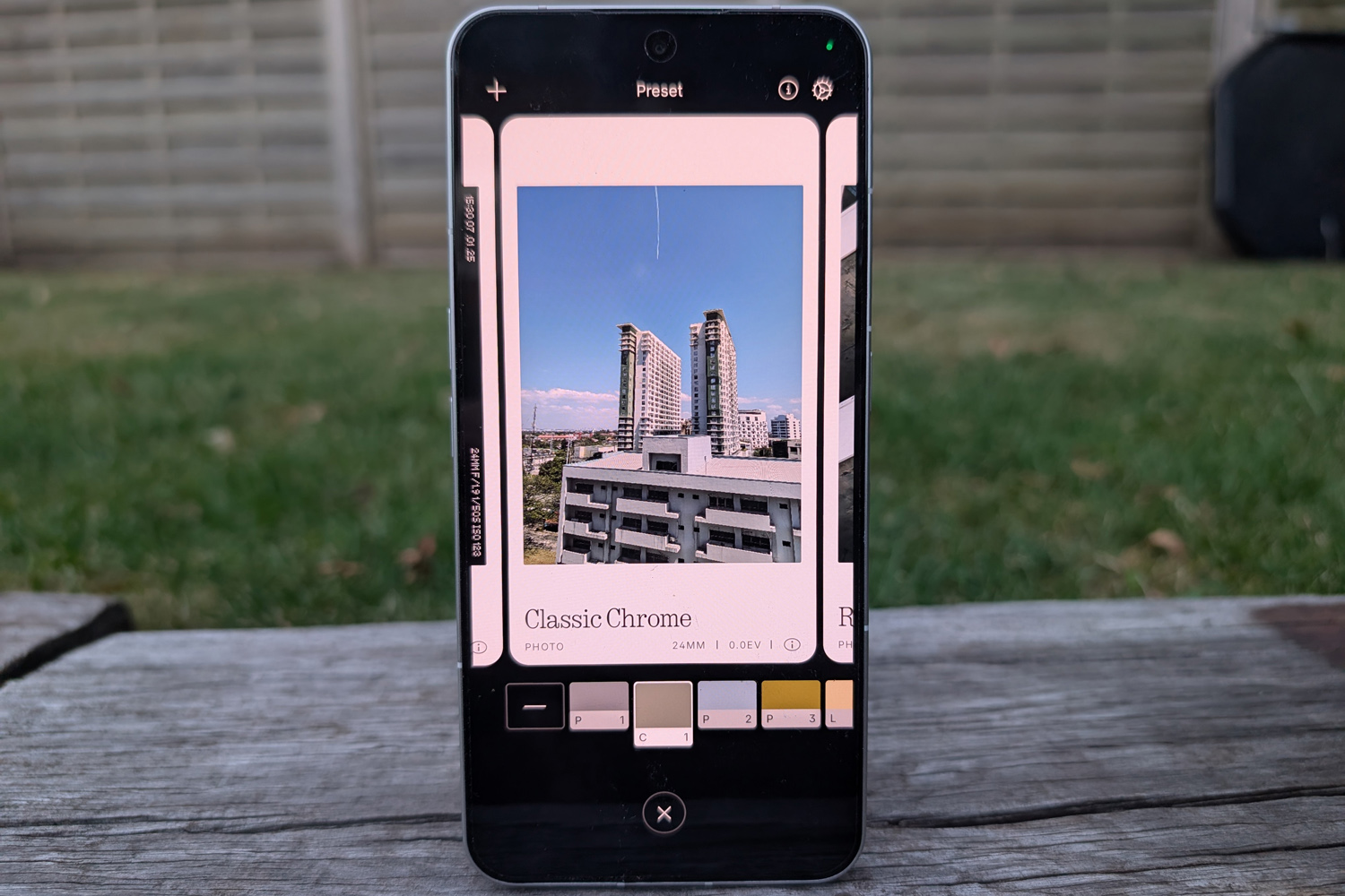 Nothing Phone 3 review picture presets