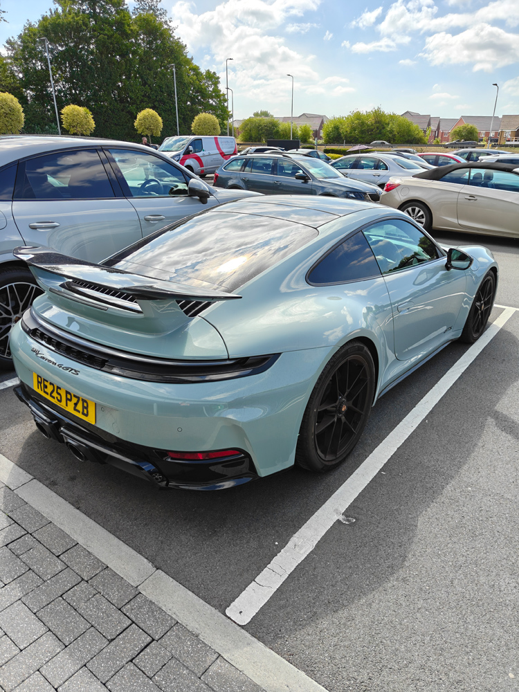 OnePlus 13s camera samples Porsche