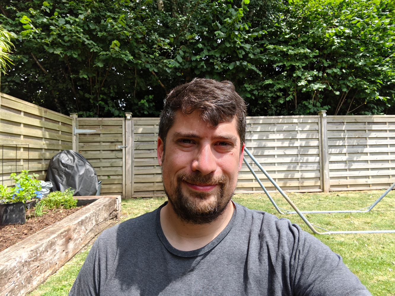 OnePlus Nord camera selfie outdoor