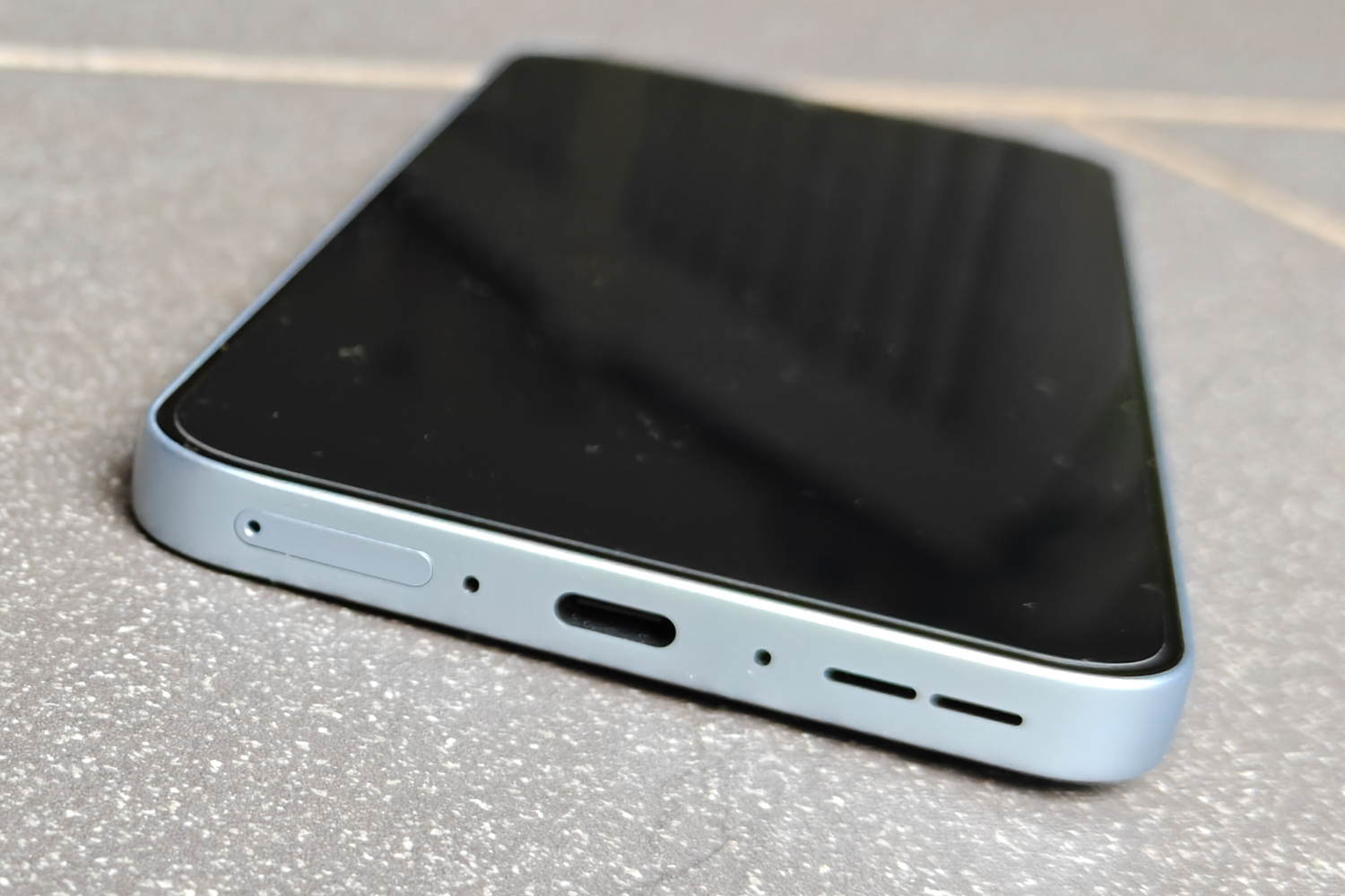 OnePlus Nord 5 review USB